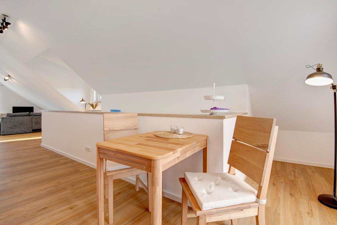 Dachstudio Am Donau Rad Weg 테건하임 외부 사진