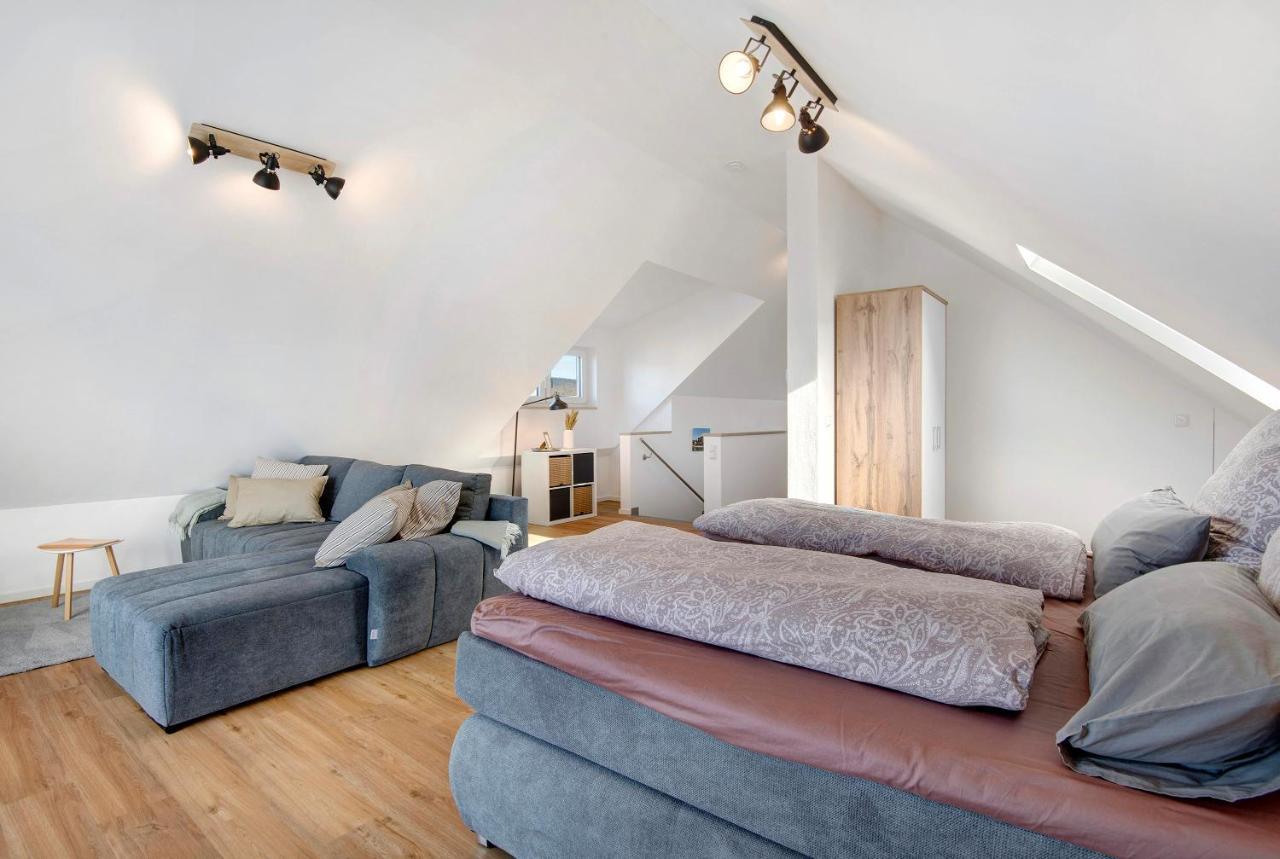 Dachstudio Am Donau Rad Weg 테건하임 외부 사진